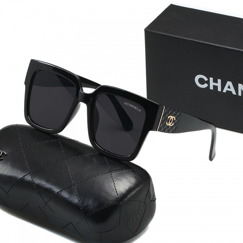 Chane'l Sunglass with case Q9399 (1)