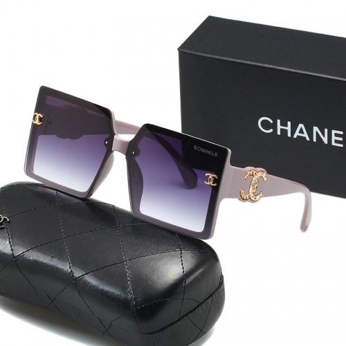 Chane'l Sunglass with case Q6191 (4)