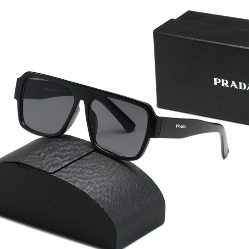 Prad'a Sunglass with case Q22 (1)