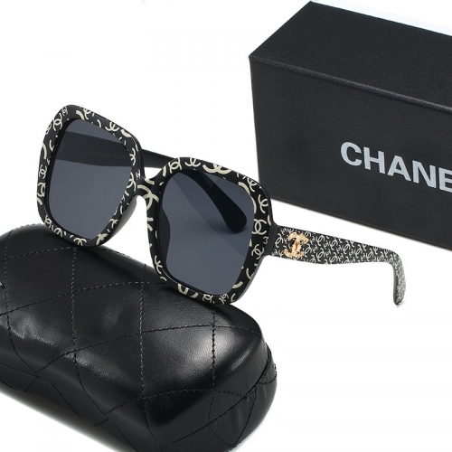 Chane'l Sunglass with case Q6205 (1)