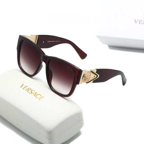 Versac'e Sunglass with case Q9928 (5)