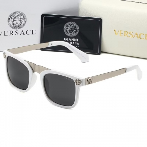 Sunglass with Case QV9266-18 (5)