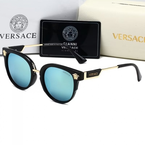 Sunglass with Case QV1657-16 (1)