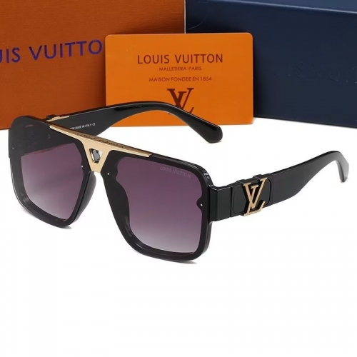 Sunglass with Case QL4502-18 (1)