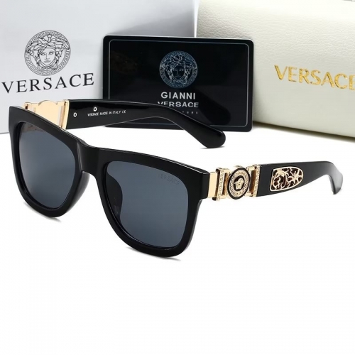 Sunglass with Case QV1007-18 (3)