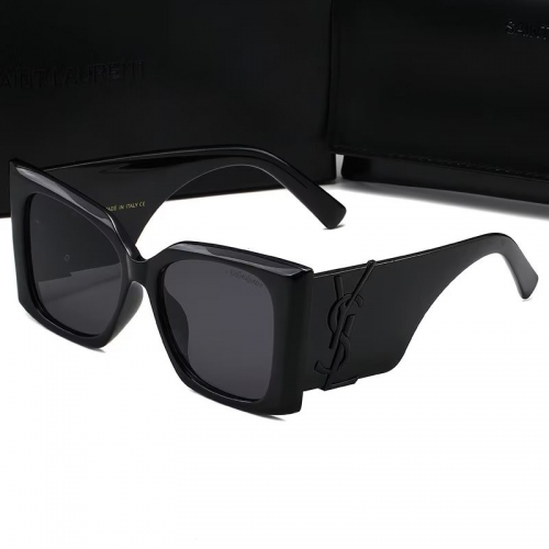 Sunglass with Case QY1002-15 (4)