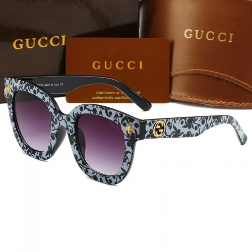 Sunglass with Case QG0116-15 (3)