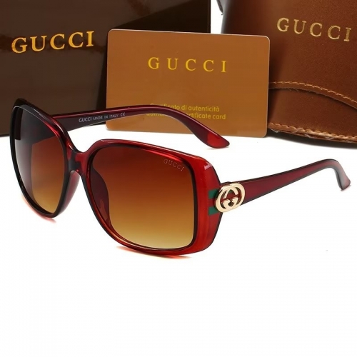 Sunglass with Case QG3166-15 (3)