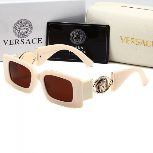 Sunglass with Case QV831-15 (4)