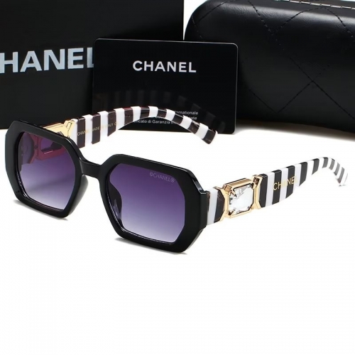 Sunglass with Case QCH6226-18 (7)