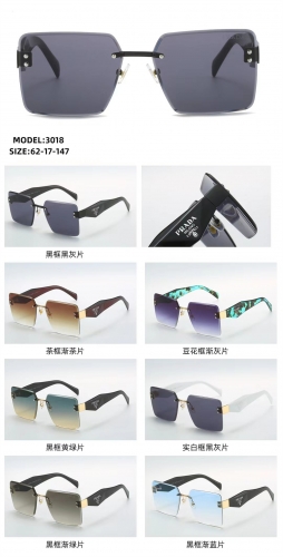 Sunglass With Case 3018-36