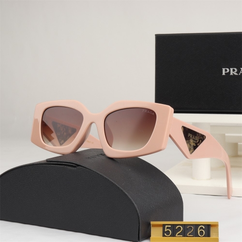 Sunglass With Case 36PT6225-36 (5)