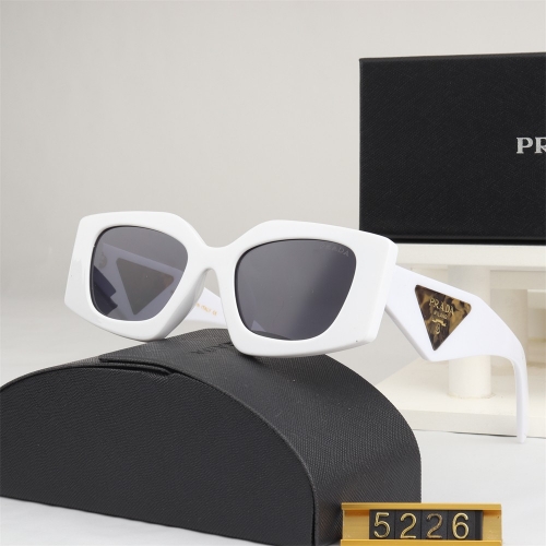 Sunglass With Case 36PT6225-36 (4)