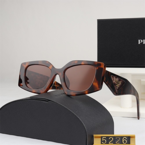 Sunglass With Case 36PT6225-36 (2)