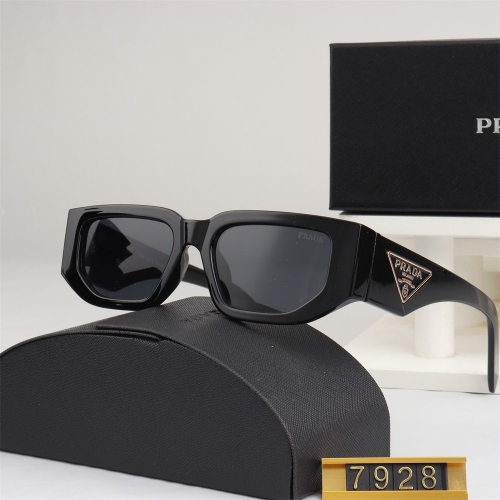 Sunglass With Case 36PT8297-36 (6)