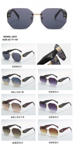 Sunglass With Case 3019-36