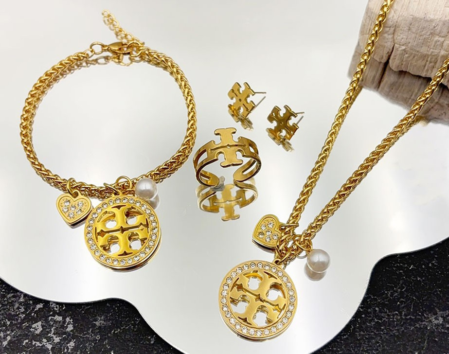 Replica Brand Jewelry