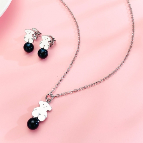 AD260704- (14)