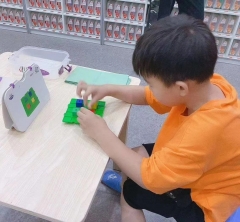 Mesa y sillas de madera para niños de alta calidad para guarderías de jardín de infantes, muebles preescolares