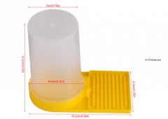 Plastic Beehive Entrance Feeder