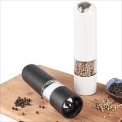 Plastic Kitchenware Equipped with LED Light Battery-powered Electric Pepper Grinder Salt Mill Spice Seasoning Tools