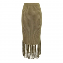 RIBBED KNIT SKIRT WITH FRINGES