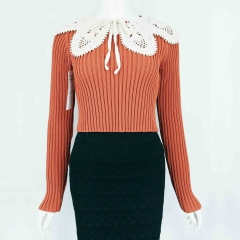 RIBBED TOP WITH CONTRAST COLLAR