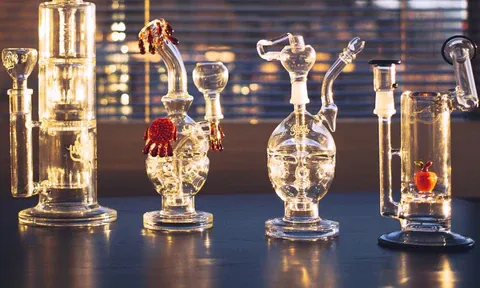 With so many choices in styles designs, where do you start with selecting the right bong?