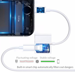 DP5 Lightning Audio Adapter