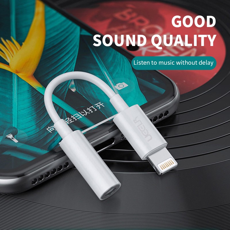 DP6 Lightning to 3.5mm headphone audio adapter