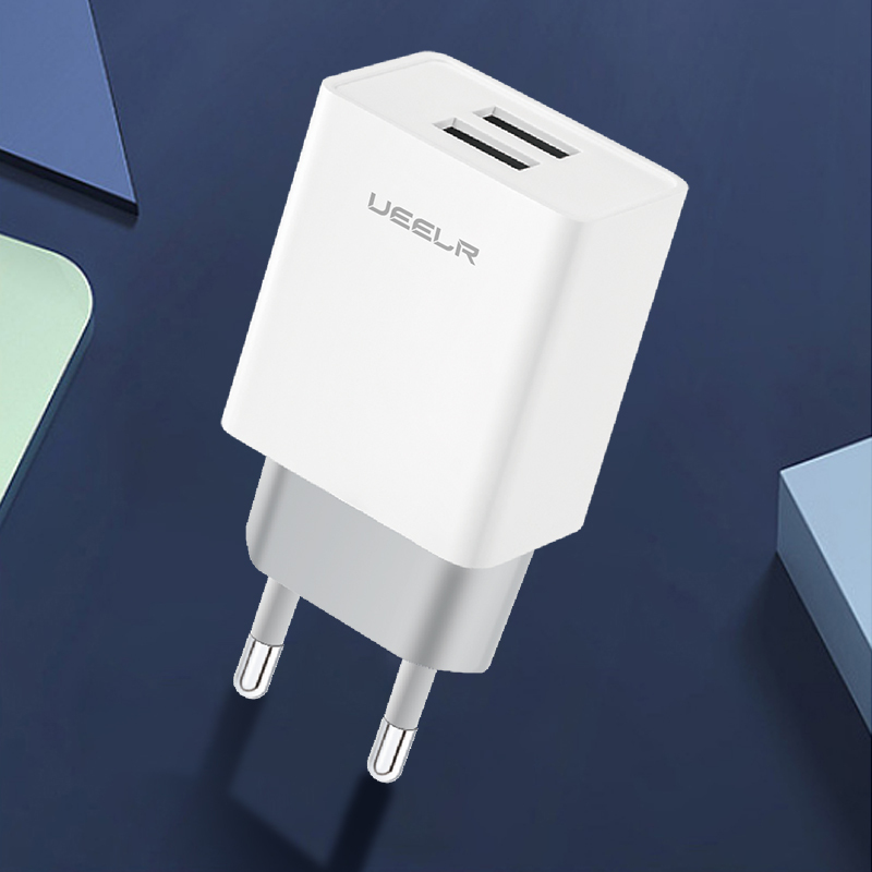 DC03-E 2.4A Dual USB Charger