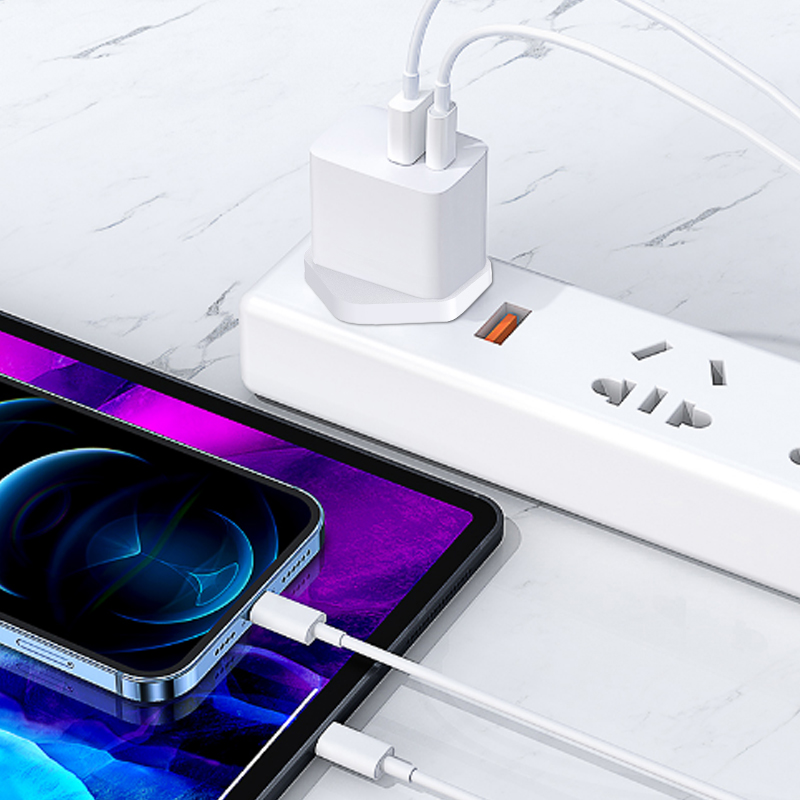 XFC15-B PD20W+QC3.0·Fully Compatible Flash Charging