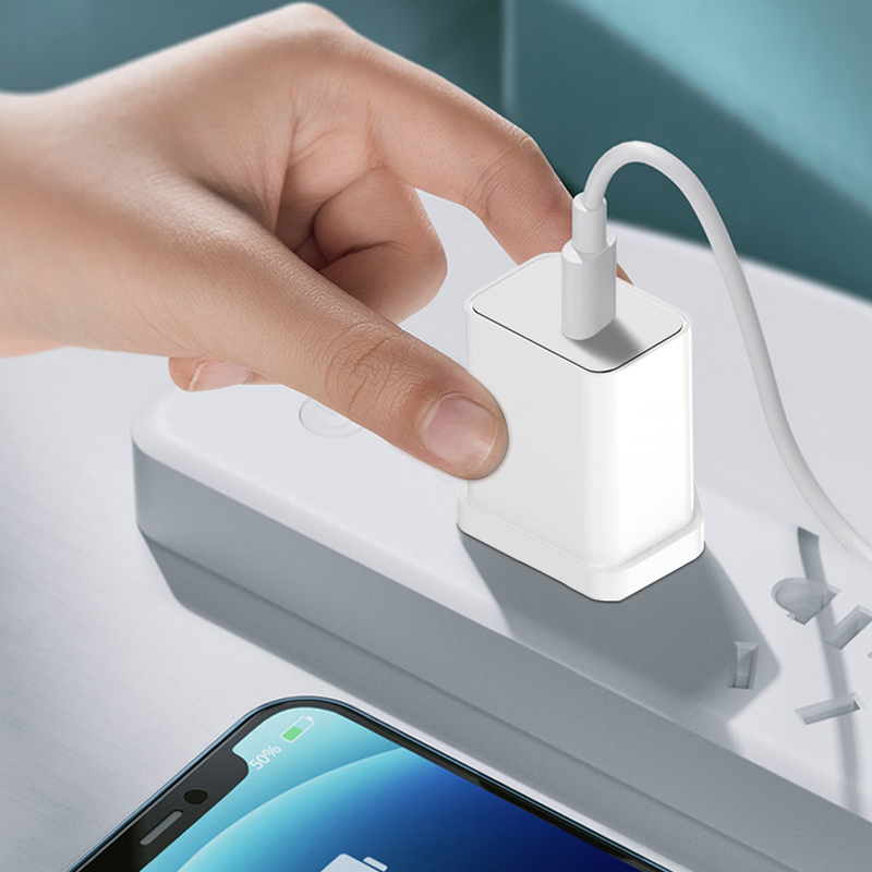 XFC220-B PD 20W·USB-C Fast Charger