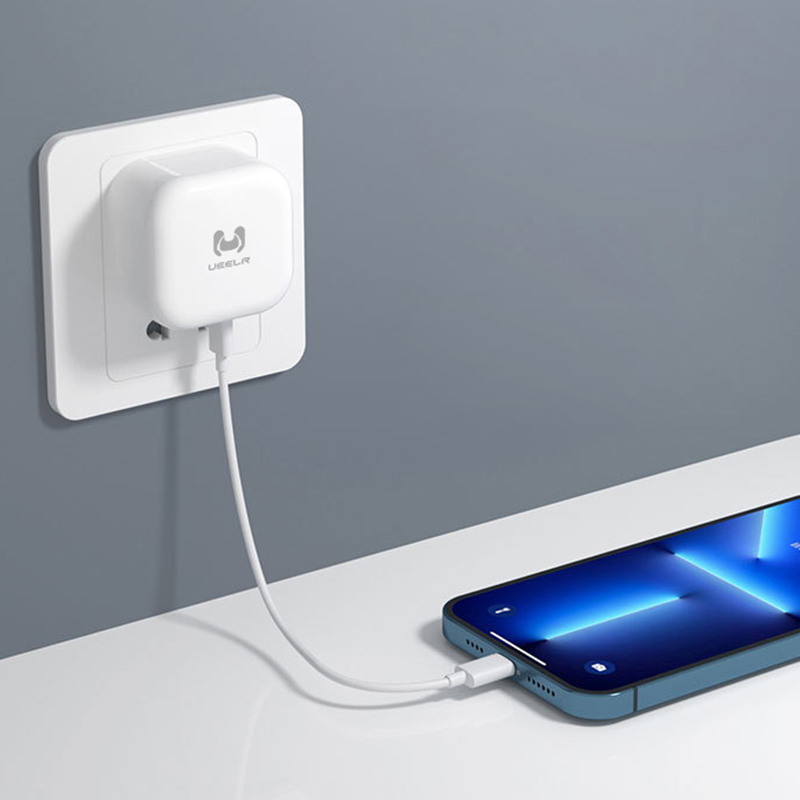 DT320-B 20W·PD Fast Charger Set