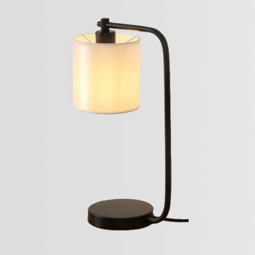 Cedar Hill  19 in. Desk lamp