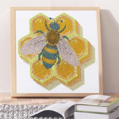 SX-DZ502-S11011  30x30cm Diamond Painting Kit -  Bee