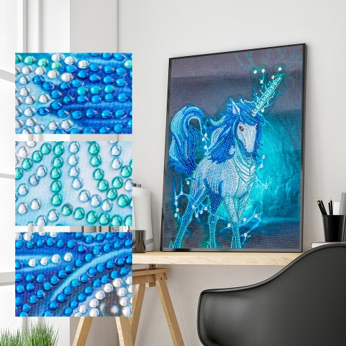 SX-V022   Special Shaped Diamond Painting Kits - Horse 