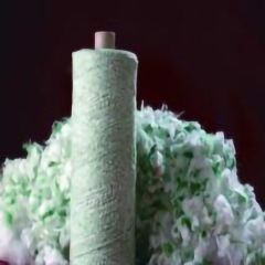 Textiles made of bio-soluble ceramic fibers