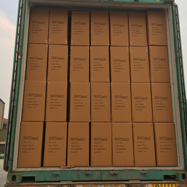 What Are the Differences and Advantages Between Ceramic Fiber Blanket and Ceramic Fiber Paper in High-Temperature Insulation Applications?