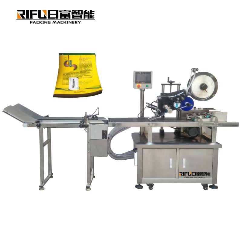 Automatic Poly Bag Paging Stand Up Pouch Labeling Machine