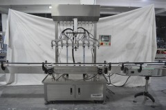 Automatic gravity flow beverage juice liquid filling machine