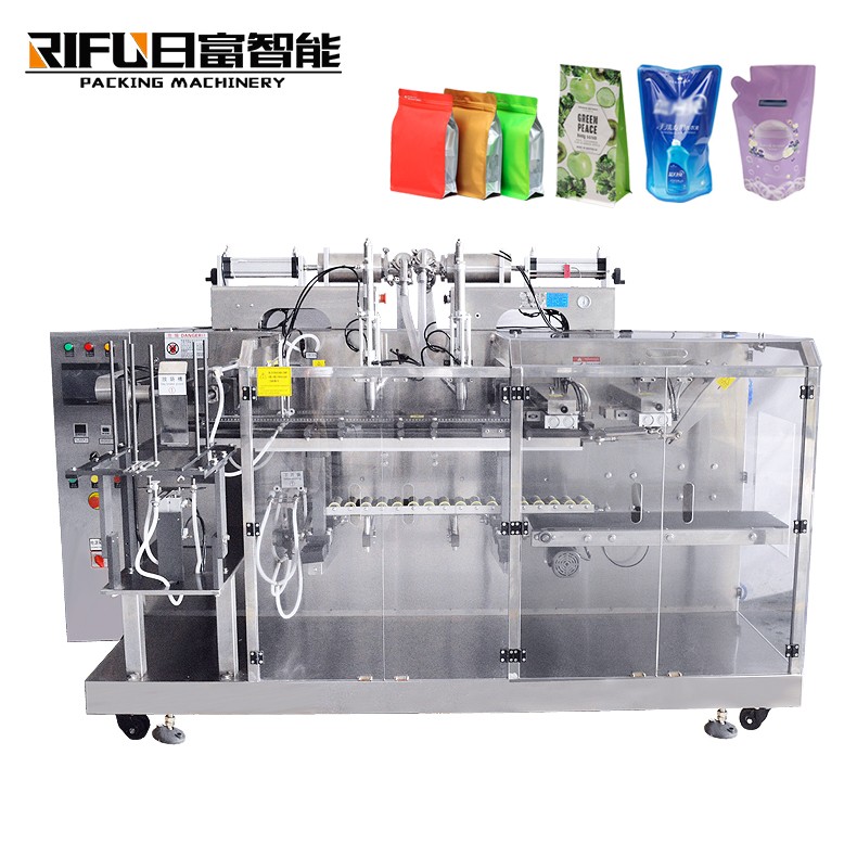 Automatic vertical liquid packing machine with rotary pump