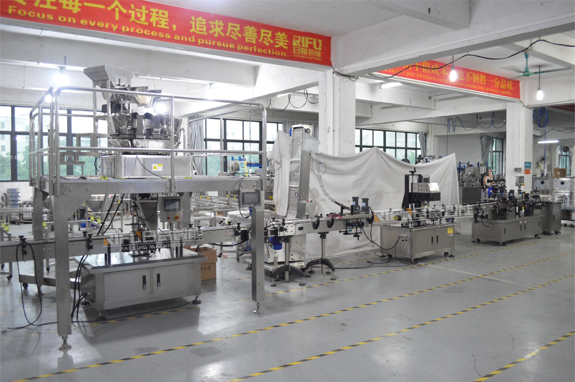 Granule biscuits nuts salt sugar bottle filling capping production line