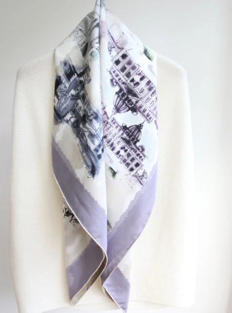 Square14MM 110cm   Duplex Prints Twill  Silk hand Rolled Edges Scarf