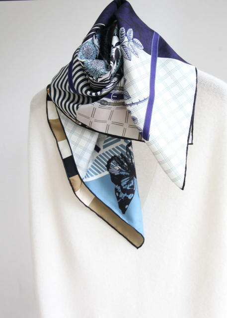 Square16 MM 90cm Duplex Prints Twill Silk hand Rolled Edges Scarf