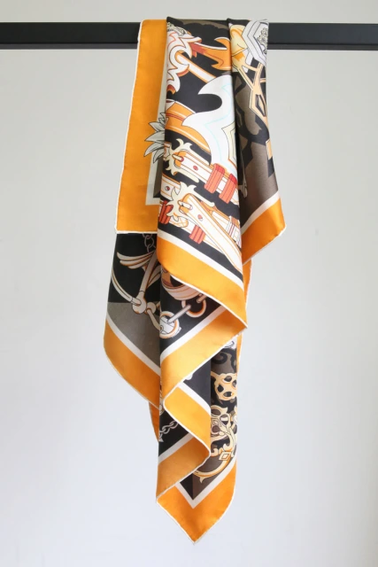 Square14MM 90cm Twill Silk hand Rolled Edges Scarf