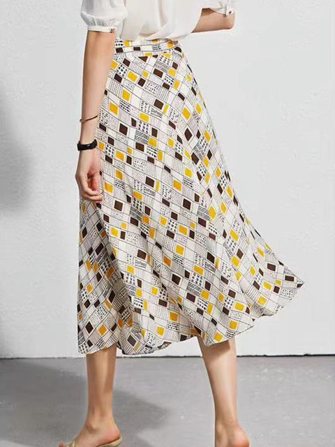 Retro Floral Printed MIdi Skirt