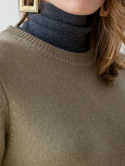Slim Soft Midi Slit Sweater Dress