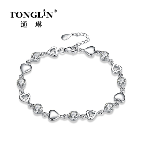 Cubic Zirconia Silver Heart Link Bracelet For Women