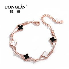 Pulsera de cadena doble de plata esterlina con trébol de cuatro hojas